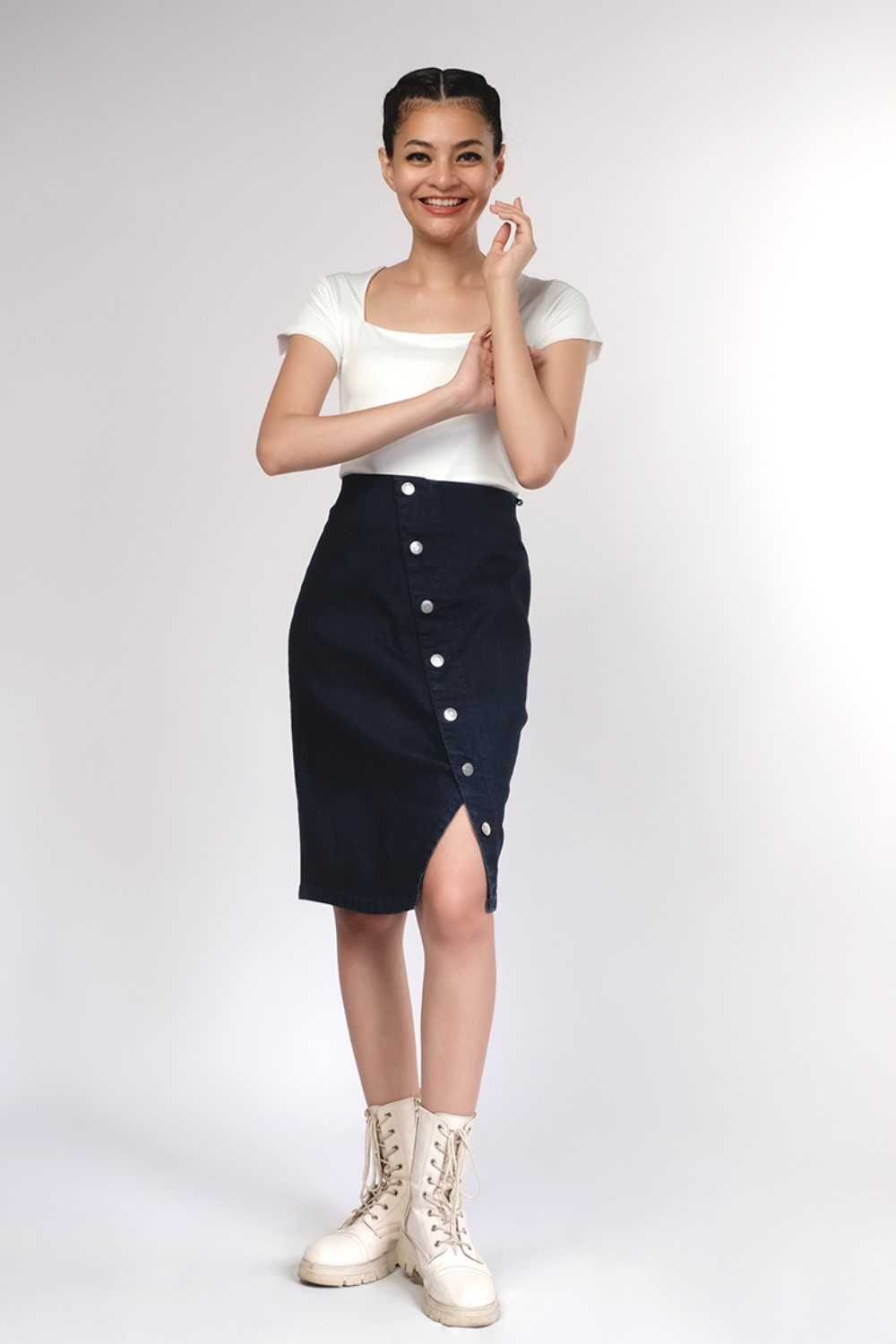 Denim Skirt With Asymetric Button Gold