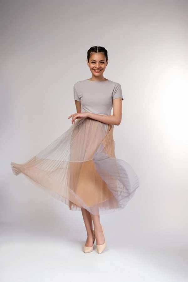 https://stylease.co/uploads/products/3dNwODJWVUCSbzaSfIZFAhibLGpMlnHKf6PFxfFA.jpg