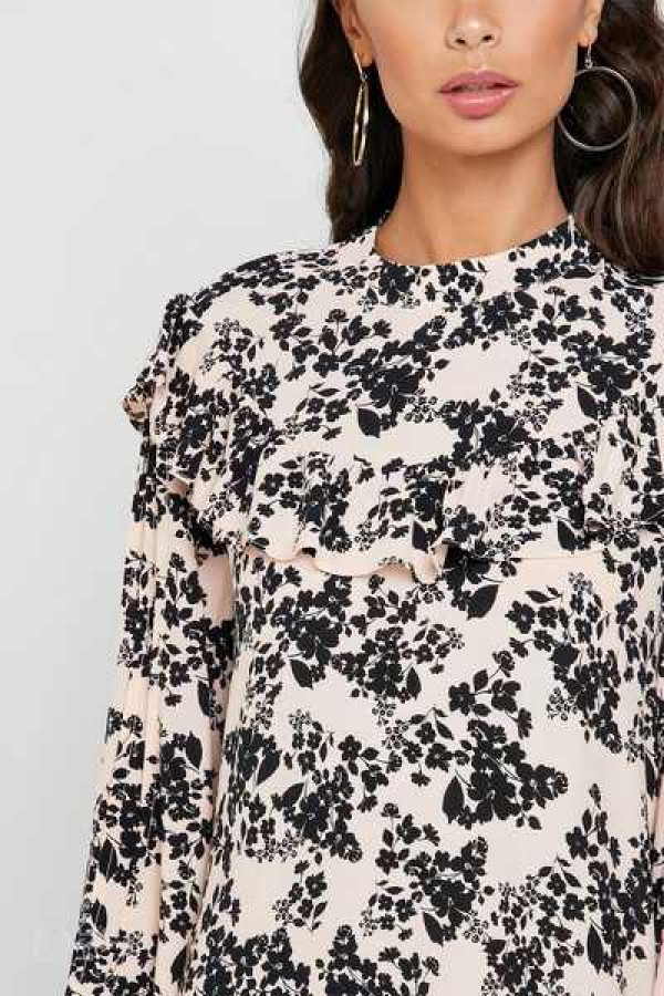 https://stylease.co/uploads/products/57bXnb9BFkZdjt0MoHRyHj2DiIg0Tgw7S7AkY3qM.jpg