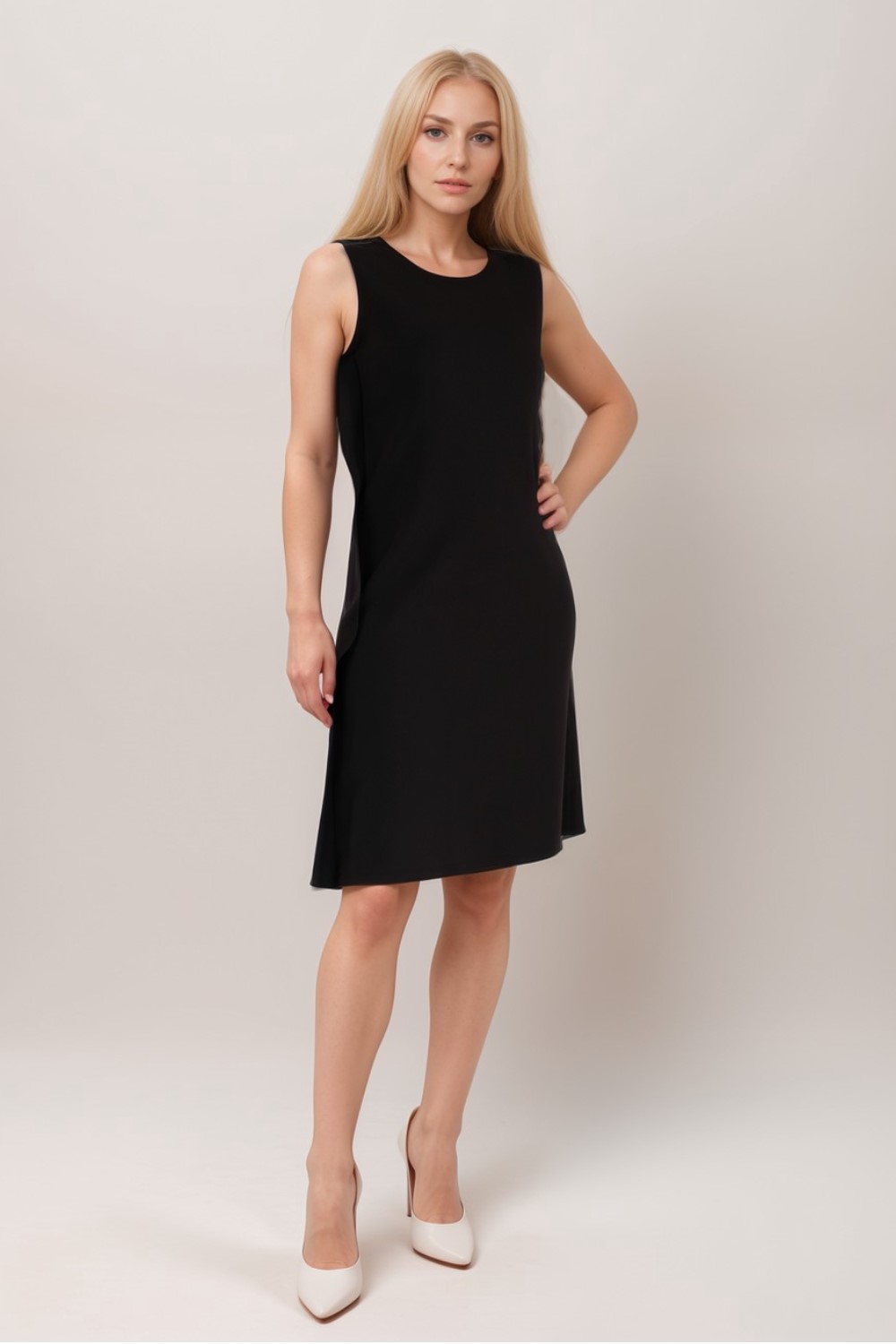 Black Sleeveless Dress