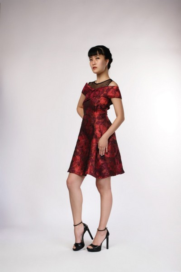 https://stylease.co/uploads/products/8i0770Pv2wZ1aXjlSnWABYP85lrH2r7PgTla95OD.jpg
