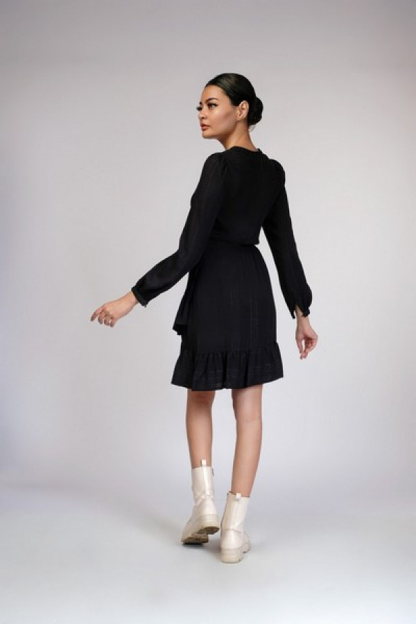 https://stylease.co/uploads/products/CQWLEmMBquBqYuzPqWYpAB6Pq8z86Z2Aio2zvqzP.jpg