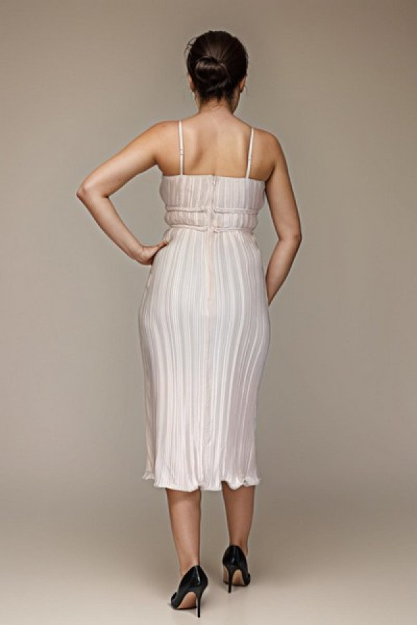 https://stylease.co/uploads/products/CkpCGlSRFGj6AUgJsTdtDgMb7vzcLpOgUpK6l2MQ.jpg