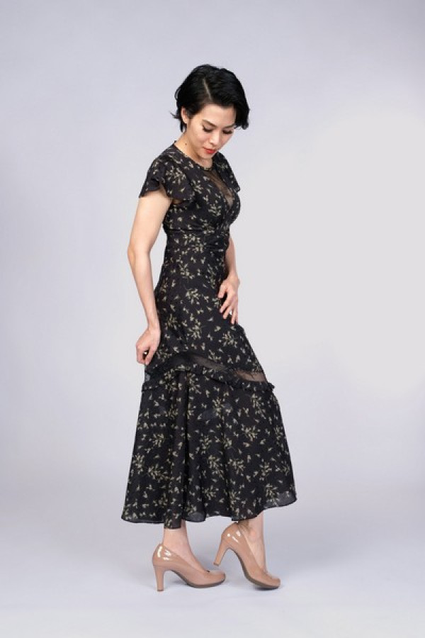 https://stylease.co/uploads/products/D3DJvfV3KEBThLDE0oJs5F1hYmuFuXFmeYC1t8E2.jpg