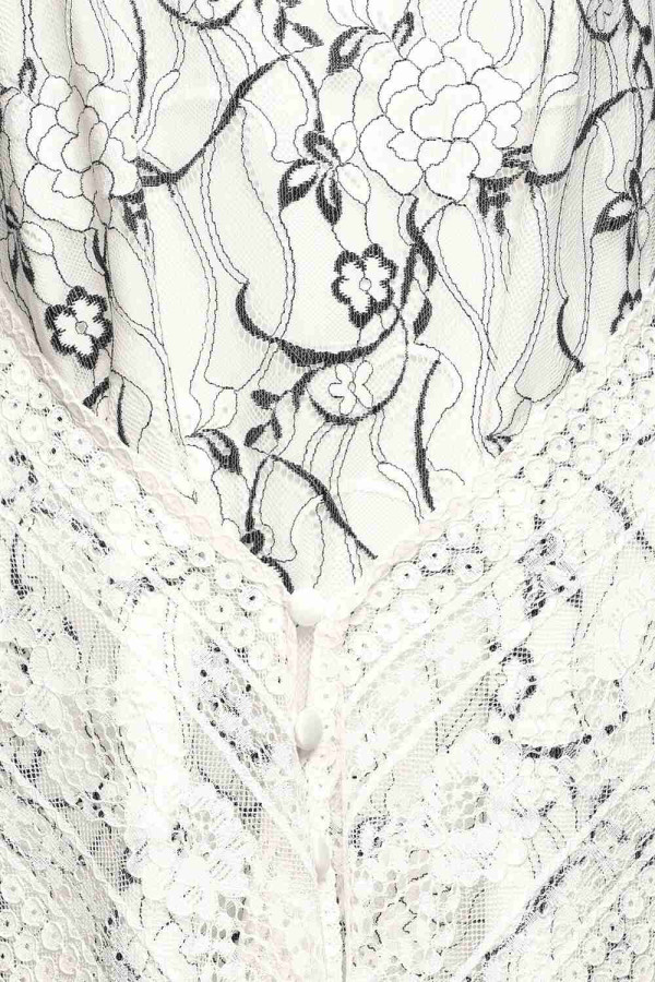 https://stylease.co/uploads/products/DEVabsMZjpn3KHcYmzhiVxtzPfUBl3POk5hrYyTK.jpg