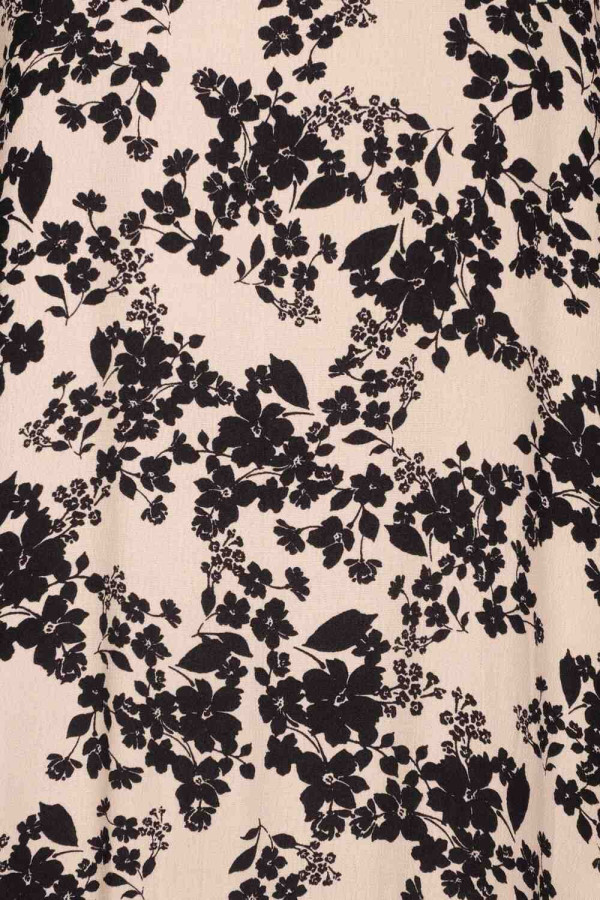 https://stylease.co/uploads/products/JDKeLpOjCBewSfcyX7ndBvvdfSQCIoAYSaShP4kV.jpg