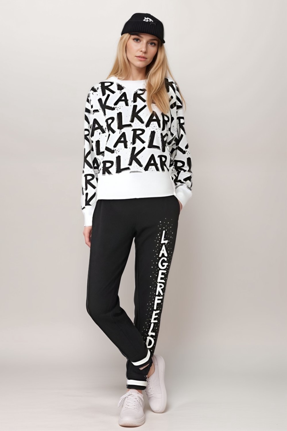 Dolman Sleeve Graffiti Pullover White Sweatshirt