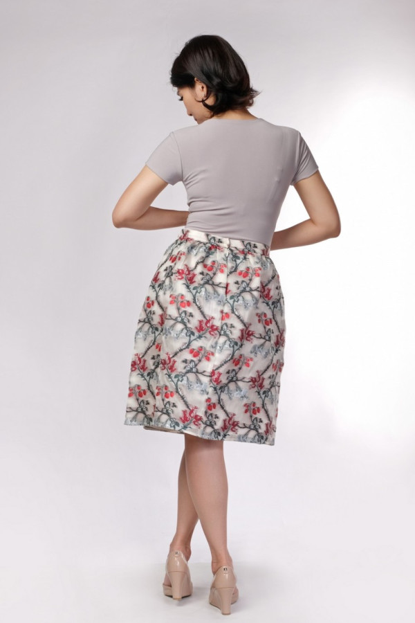 https://stylease.co/uploads/products/LD6a3OqXzzyJgleruDUFzueyOgCnOOmhISFQ8QFv.jpg