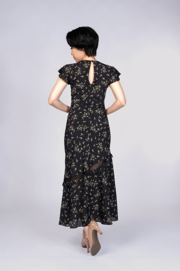 https://stylease.co/uploads/products/RRkZl8iv4BcBMMAt0DvxoXC9KBlbvOSTZ8F31K3z.jpg