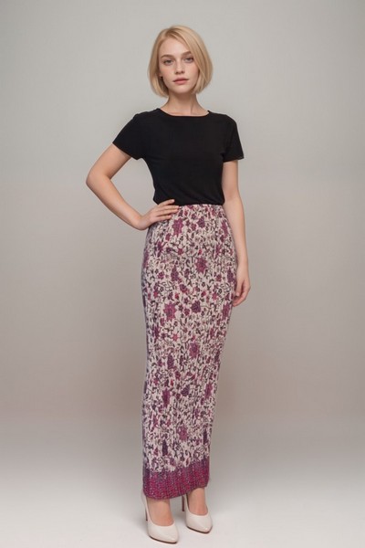 Long Pleated Batik Skirt