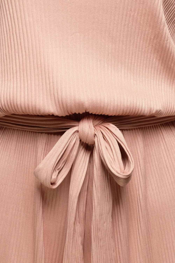 https://stylease.co/uploads/products/V9B31gXf9RBmj6nEM99b0Q9sf5Zw8ZAp0nfmWnGd.jpg