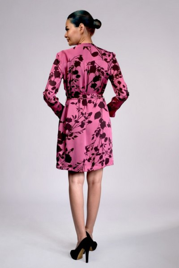 https://stylease.co/uploads/products/WhJXgmAeS5qpO4mx44Gm9g9ebRrk2mCfDqMmYjcZ.jpg