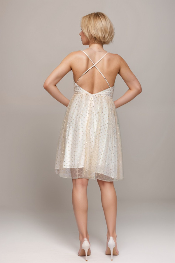 https://stylease.co/uploads/products/X2iOYf3tYdxZ9FGCDrZNfr1KPlmcmxIXG3yZIvNv.jpg
