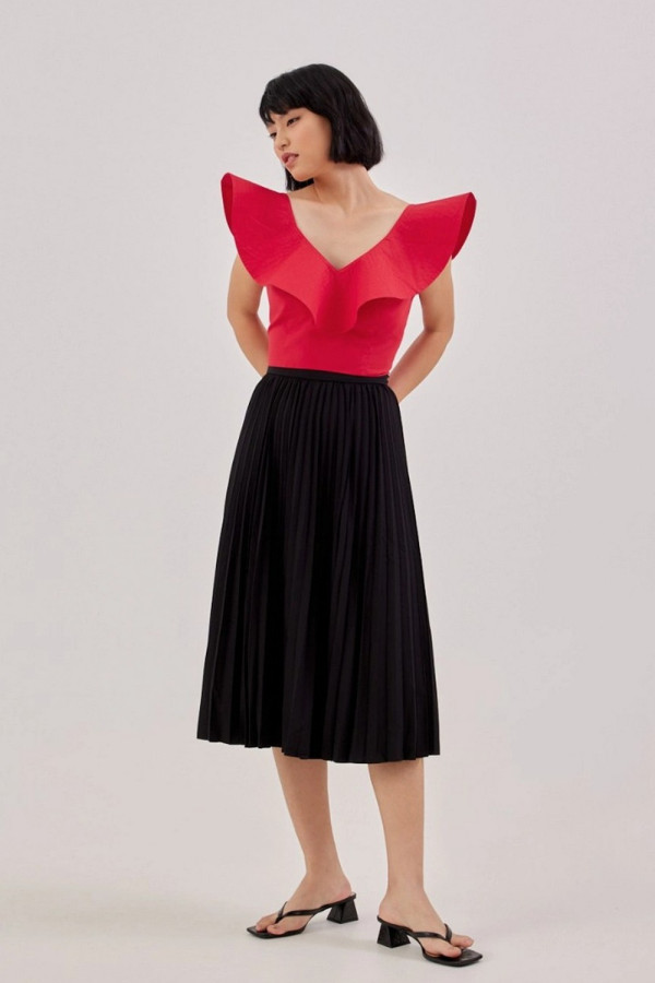 Elliete Ruffle Crop Top Red