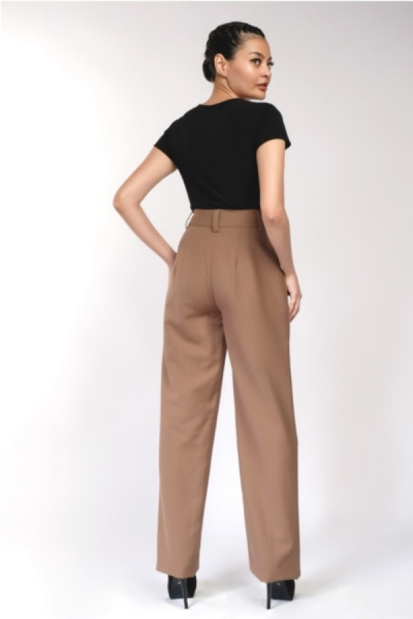 https://stylease.co/uploads/products/cc5CZEj3hvH42E2TZzqtlAU8EHrycoPYk50oBz89.jpg
