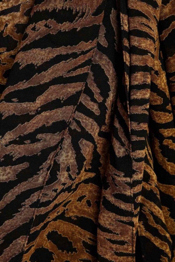 https://stylease.co/uploads/products/dDg7YzQPoj8Wa90i8QzANWZDQg2uhWoD6048hp6b.jpg