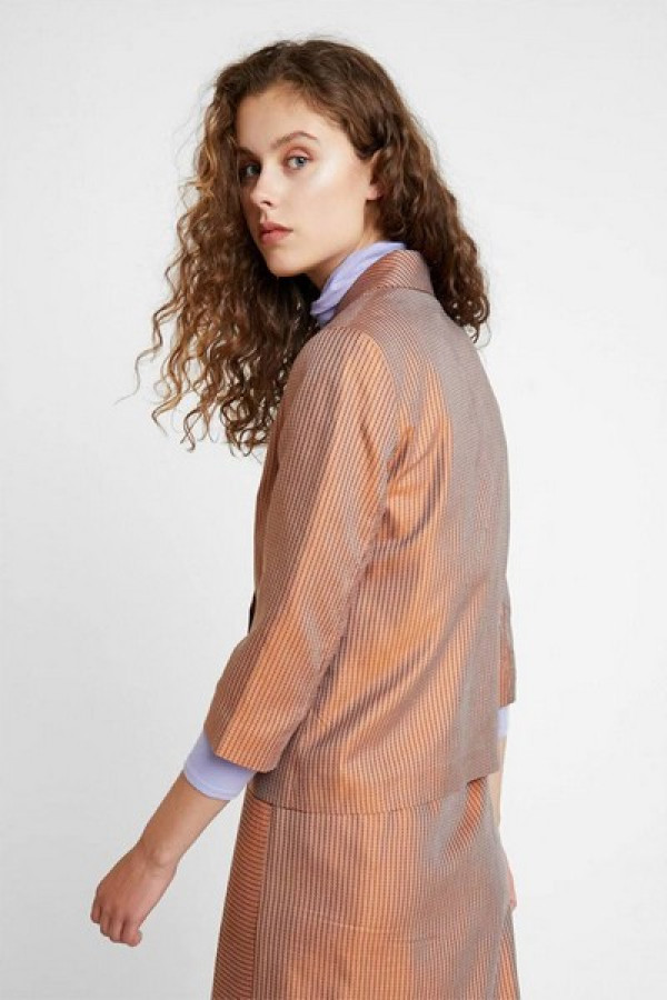 https://stylease.co/uploads/products/gD43bNZ0Zi9LF9EsgiFrpKsrir0HF3xcplZQmmrL.jpg