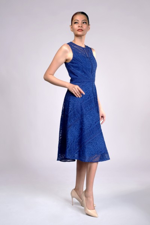 https://stylease.co/uploads/products/hKLDRbgsfEOIwgz2tWCeUvYpNLtIo5mgAkmEETi1.jpg