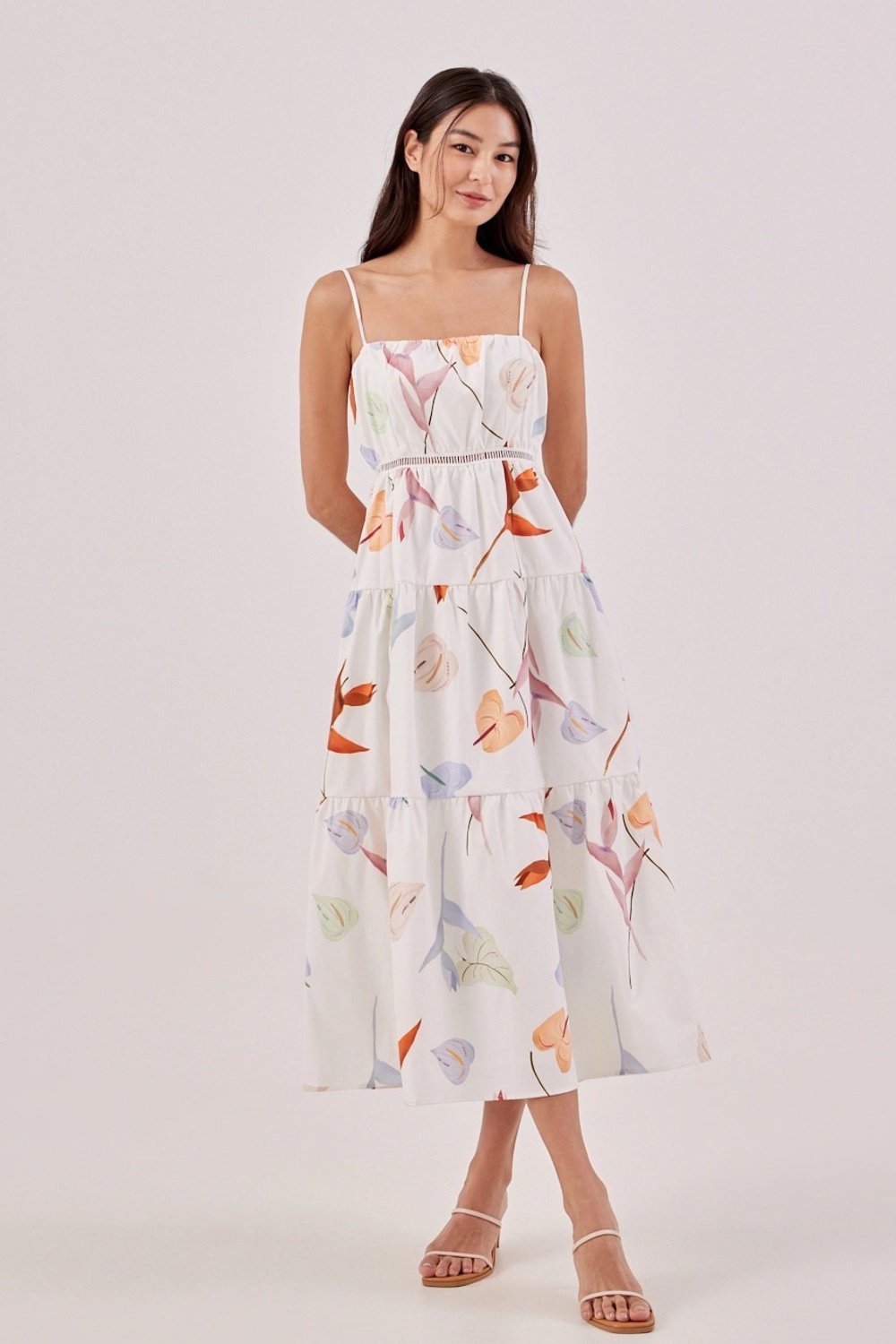 White Aubriela Tiered Crinckled Maxi Dress