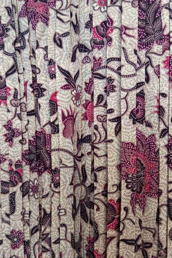 https://stylease.co/uploads/products/kOAHlUimLYJtCEOKemtjcbULsJ1HLklGE7RlbLV8.jpg