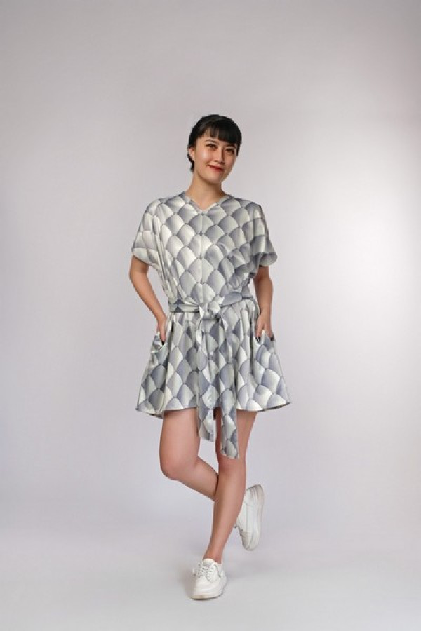 https://stylease.co/uploads/products/rkTtvPiDNOn5FoQuwrrwTEkBhyWN1fW03ReT3yCx.jpg