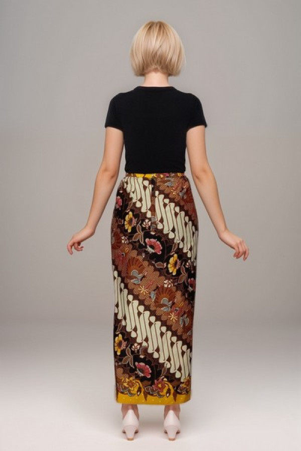 https://stylease.co/uploads/products/upaJZxzqfWFSM74021Ad1QBBtieKOi6hfStu7JCP.jpg