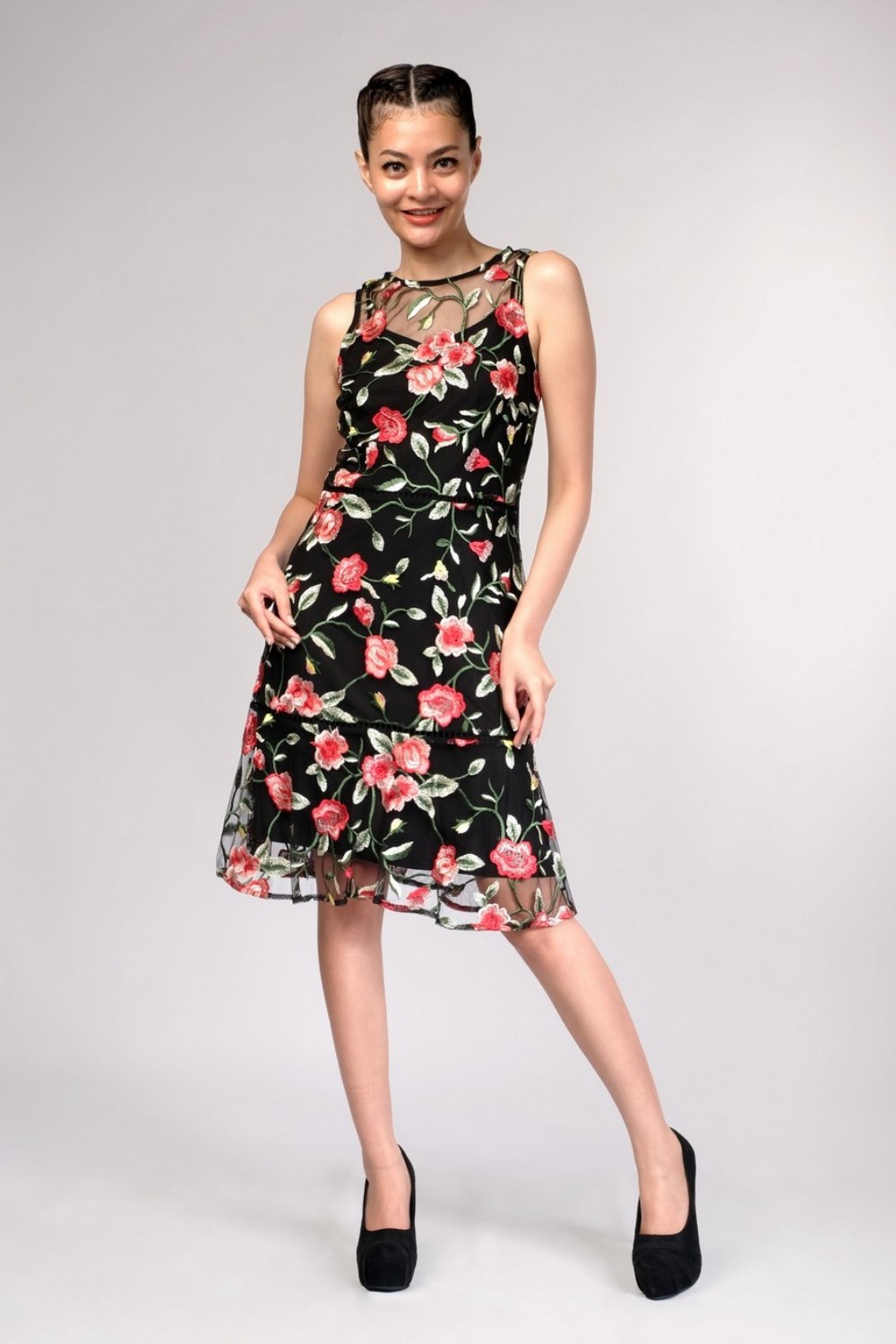 Int Embroidered Floral Sleeveless Dress